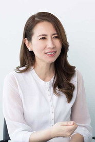 堀井美香
