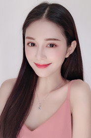 Tang Yangyang portrait