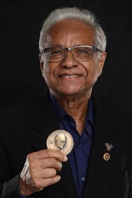 Eddy Jharap portrait