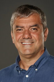 Yılmaz Özdil