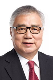 Ling Man-Hoi portrait